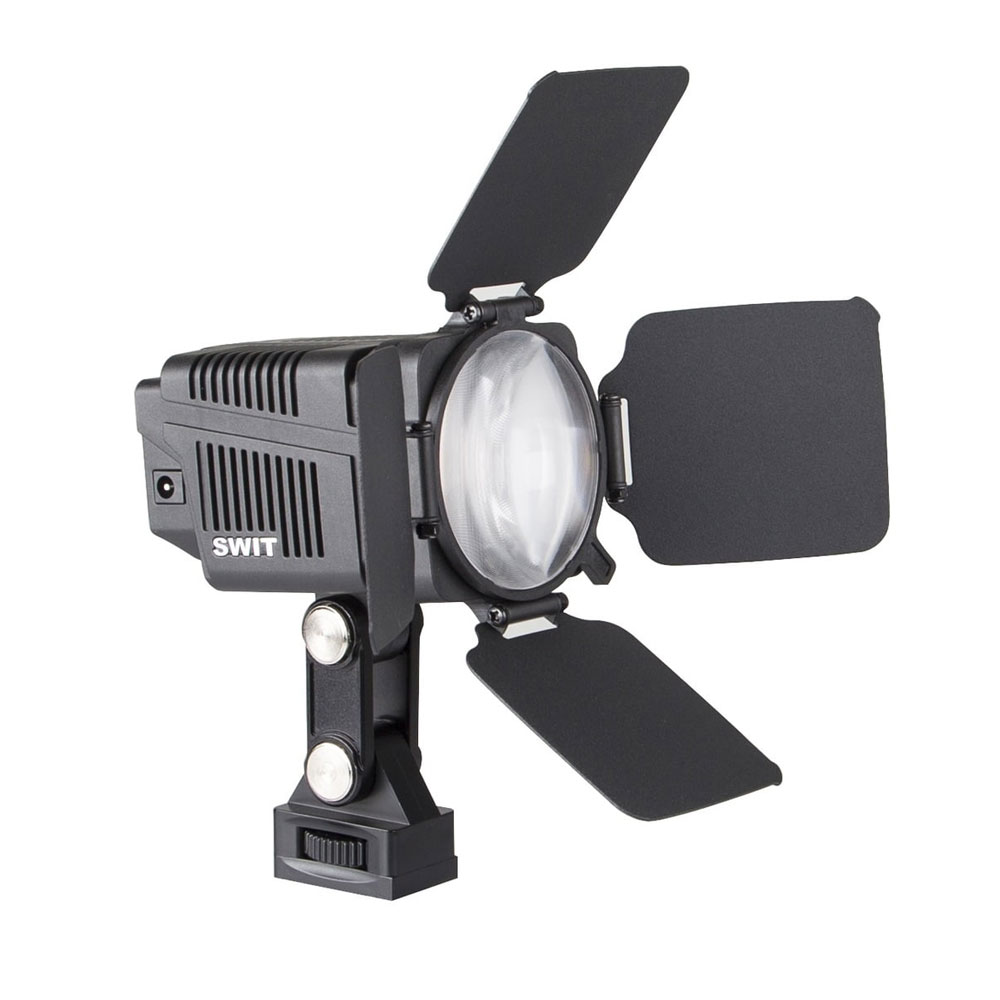 swit-s2060-001.jpg SWIT S-2060 COB LED On-camera Light – Bild 1