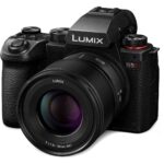 Panasonic LUMIX DC-S5M2C (S5M2 + S50)